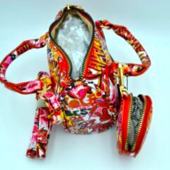 2-N-1 Graffiti Mini Handbag and Wallet - Picture 6 of 7